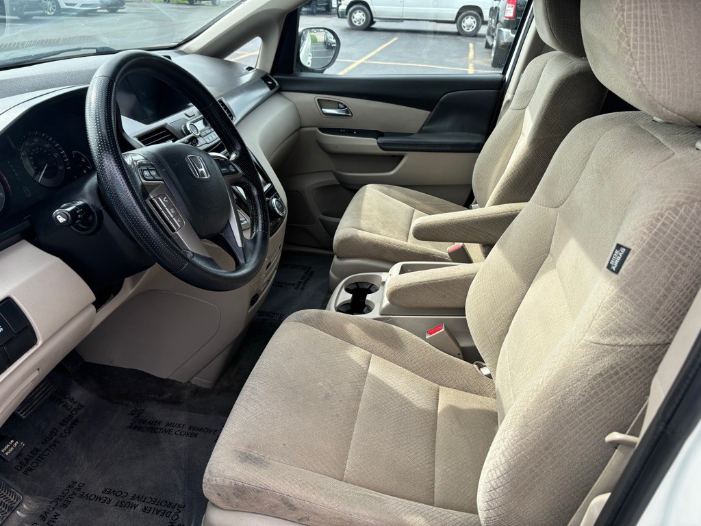 2016 Honda Odyssey Image 7