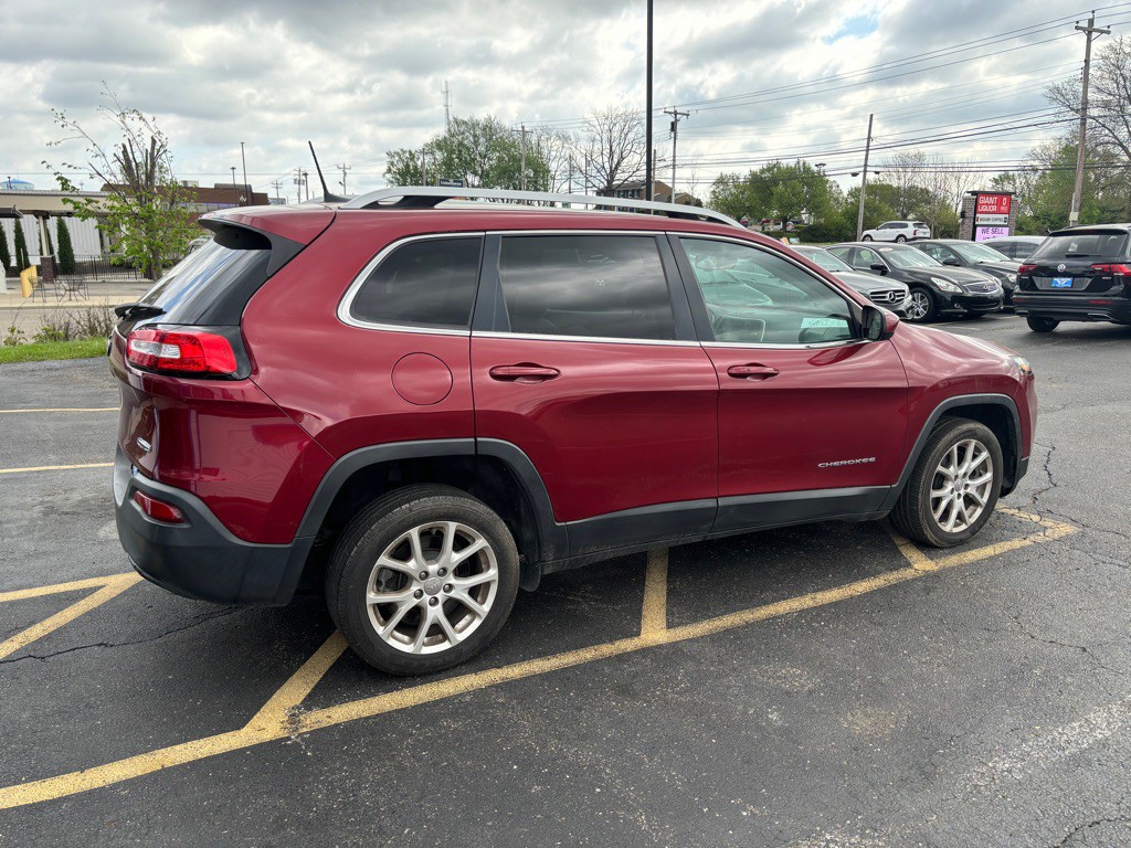 2016 Jeep Cherokee Image 4