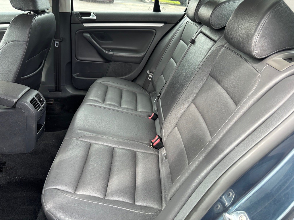 2008 Volkswagen Jetta Image 9
