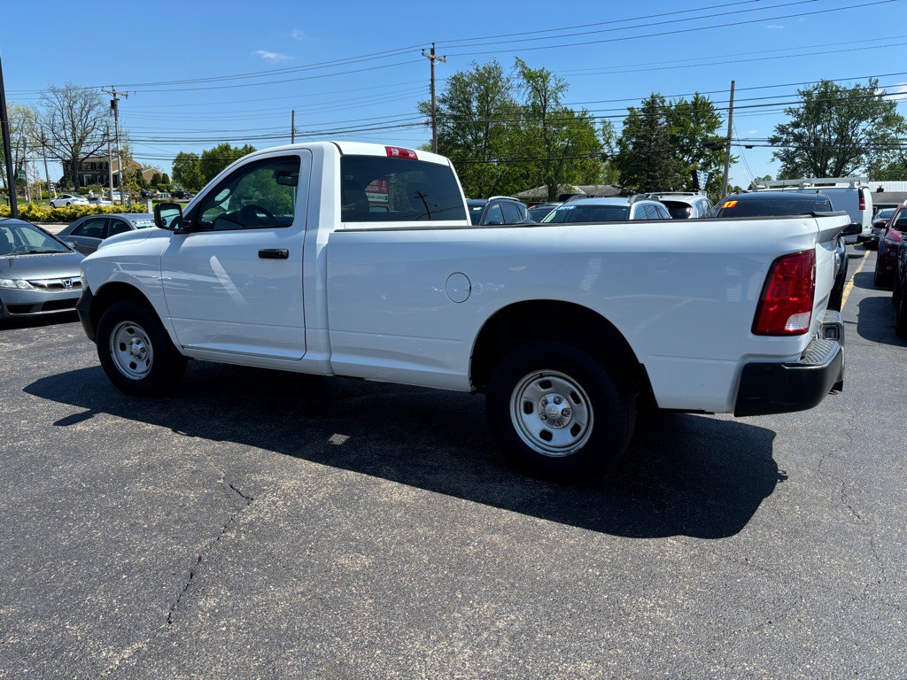 2016 RAM 1500 Image 6