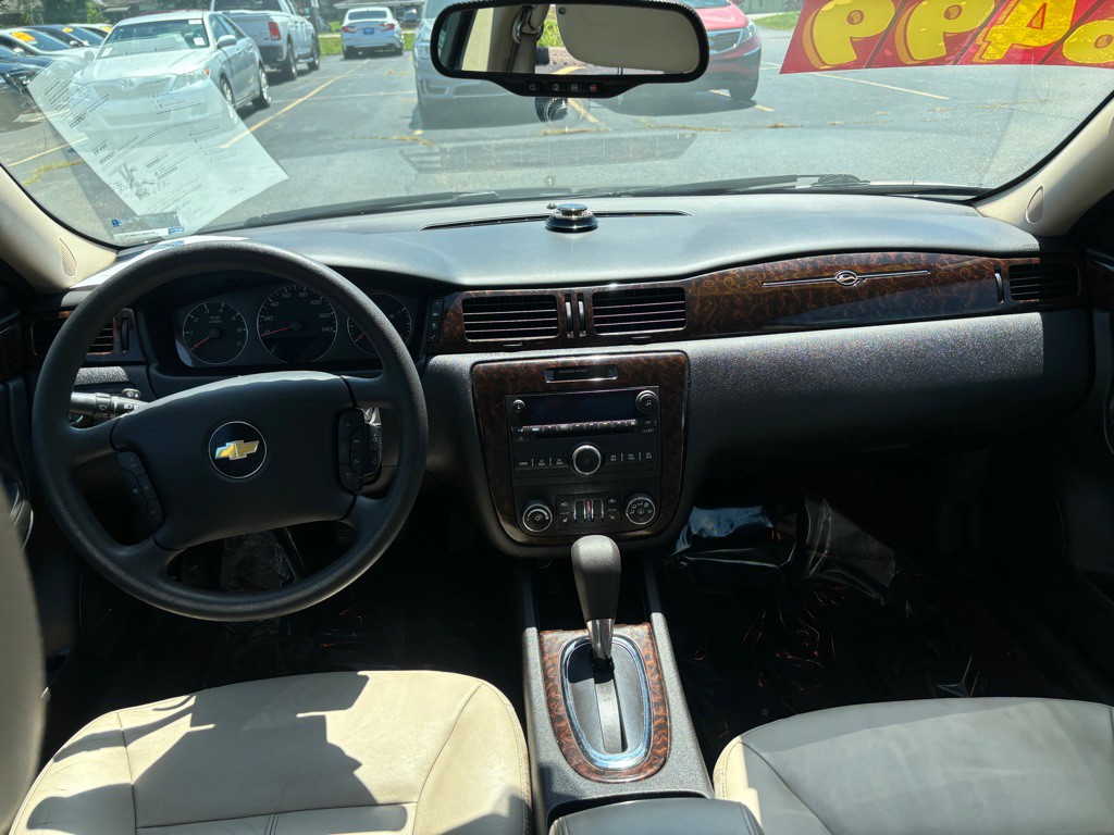 2015 Chevrolet Impala Image 8