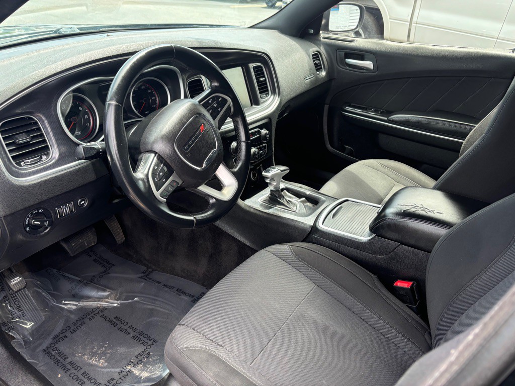 2016 Dodge Charger Image 8