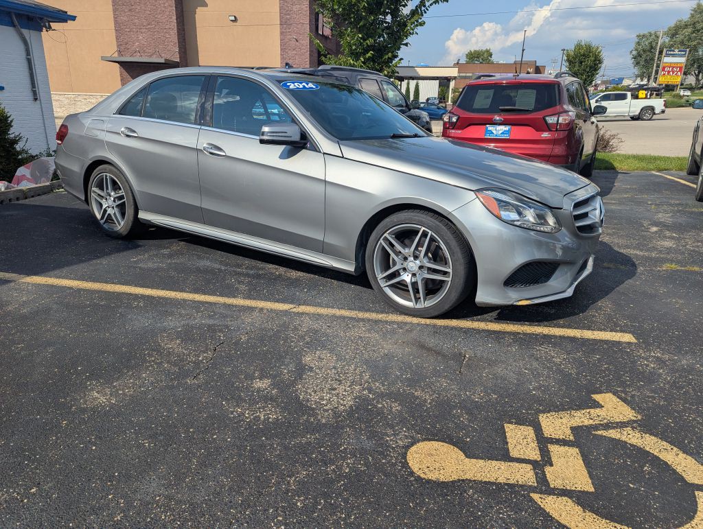 2014 Mercedes-Benz E-Class Image 3