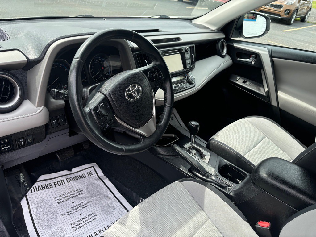 2018 Toyota Rav4 Image 8