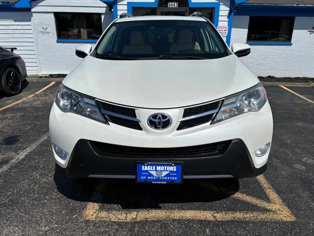 2015 Toyota Rav4 Image 2