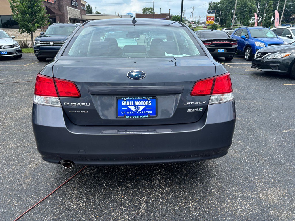 2014 Subaru Legacy Image 5