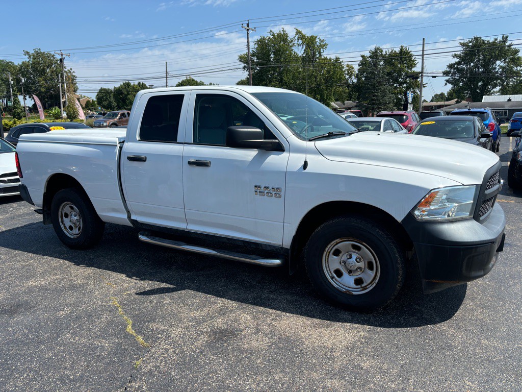 2015 RAM 1500 Image 3