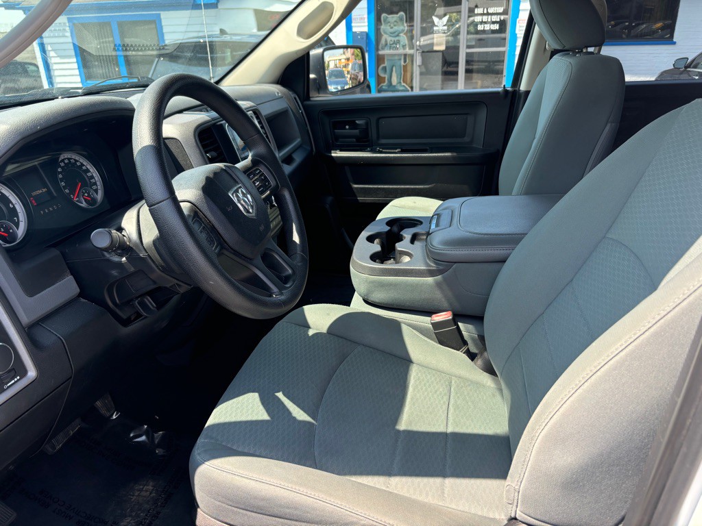 2015 RAM 1500 Image 7