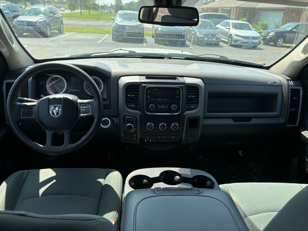 2015 RAM 1500 Image 8