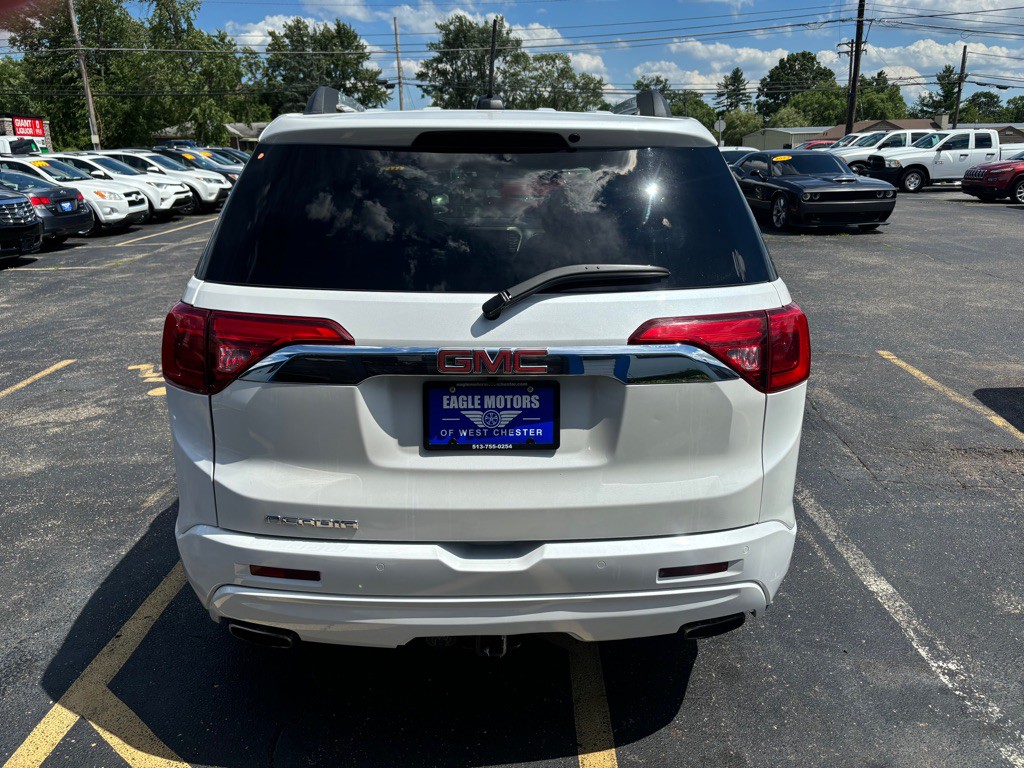 2017 GMC Acadia Image 5