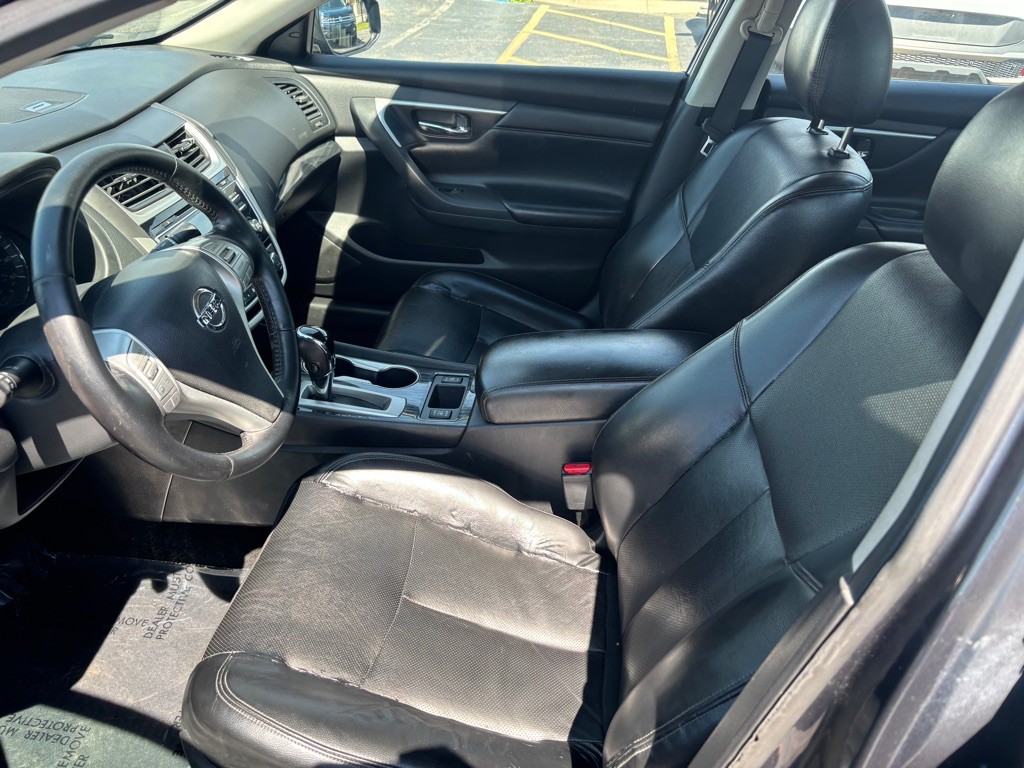 2018 Nissan Altima Image 8
