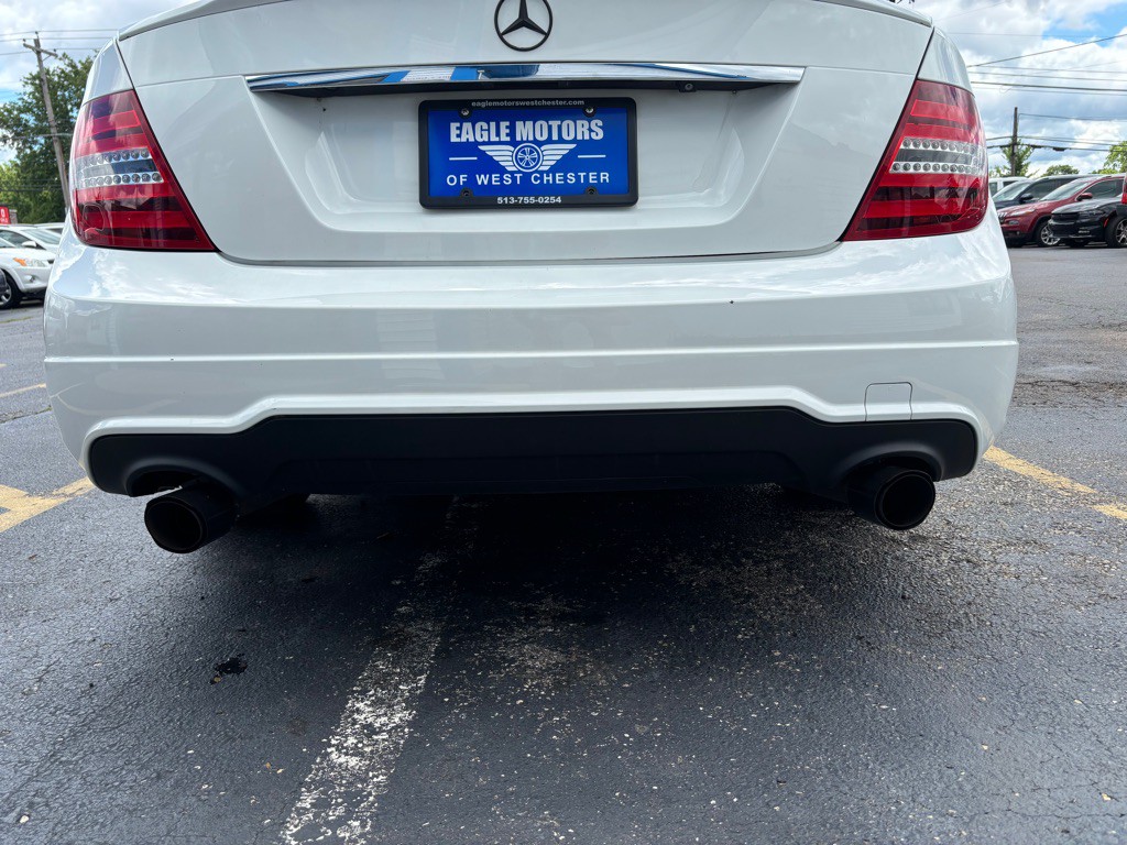 2013 Mercedes-Benz C-Class Image 6