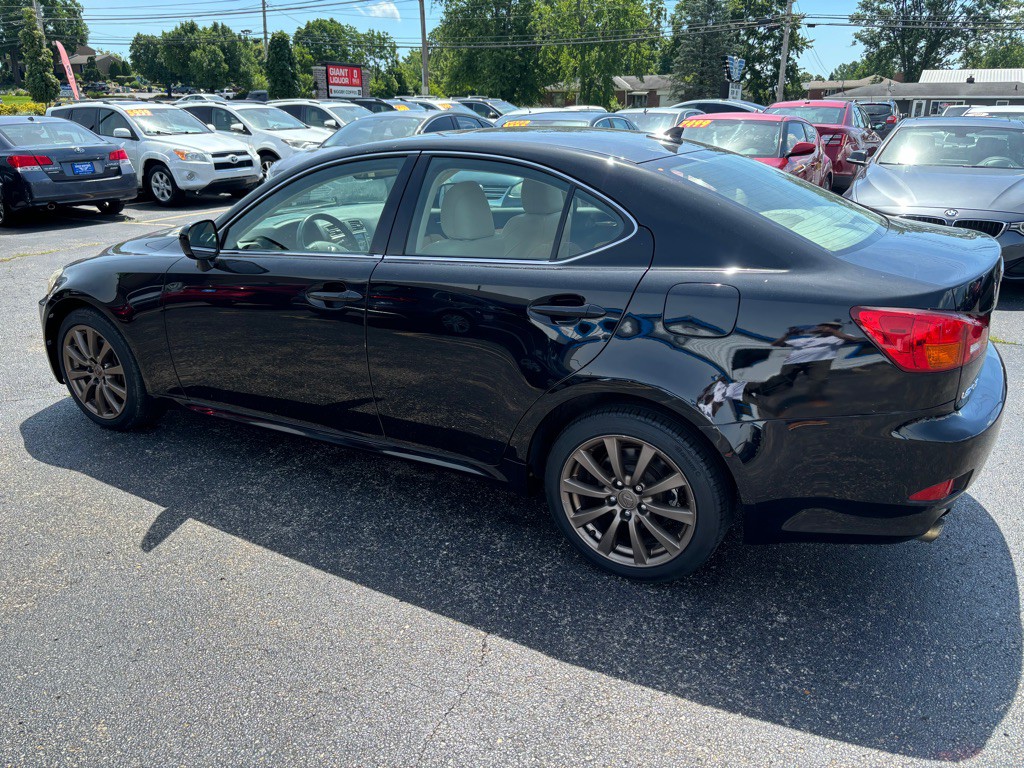 2007 Lexus IS Image 6