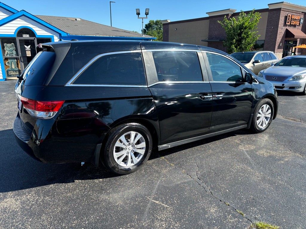 2015 Honda Odyssey Image 4