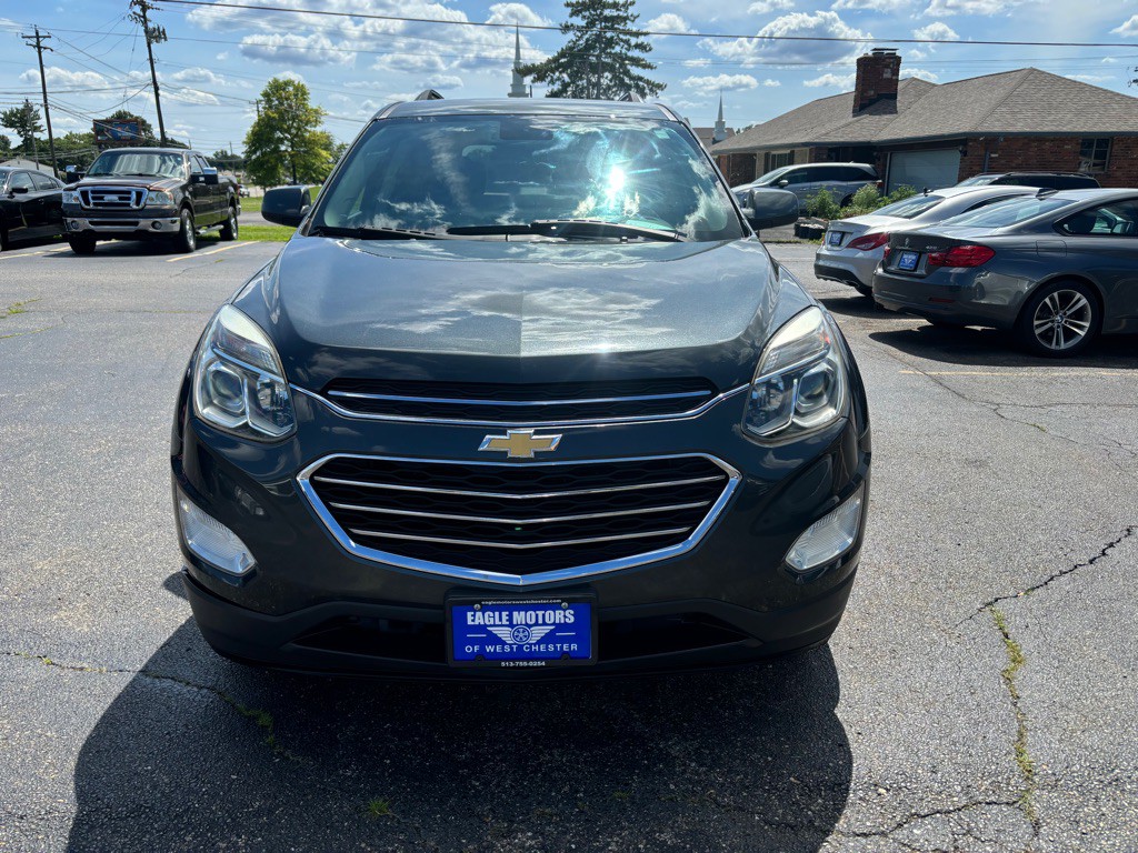 2017 Chevrolet Equinox Image 2