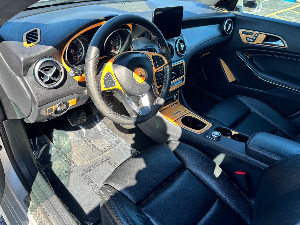 2017 Mercedes-Benz CLA-Class Image 8