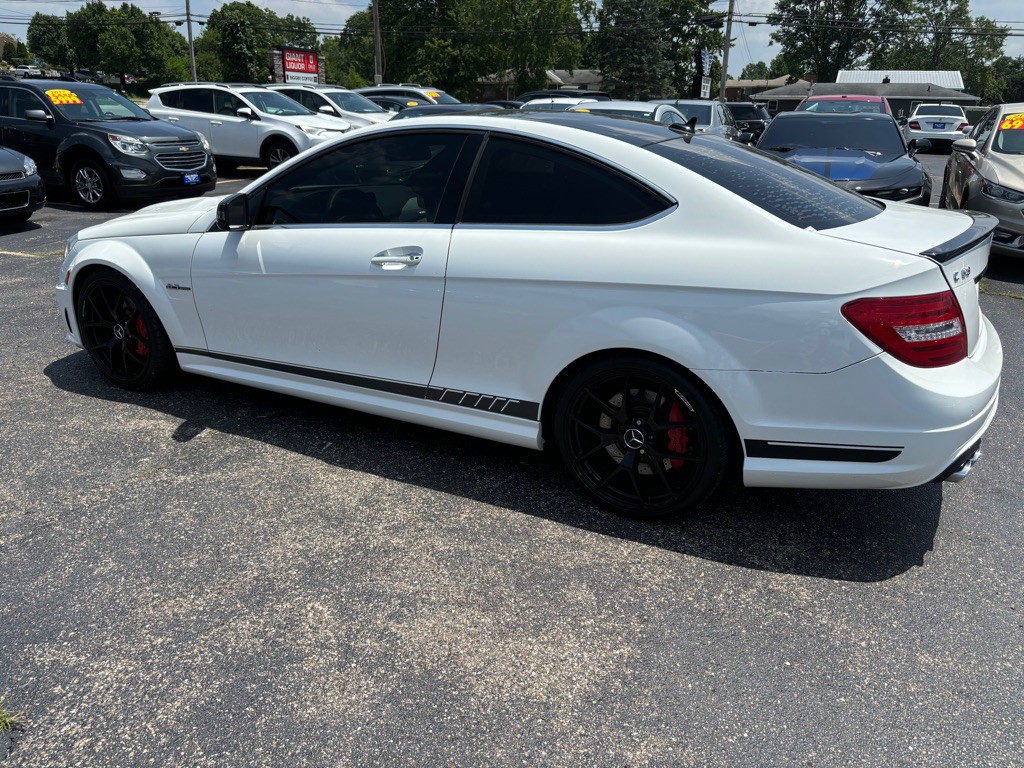 2015 Mercedes-Benz C-Class Image 6