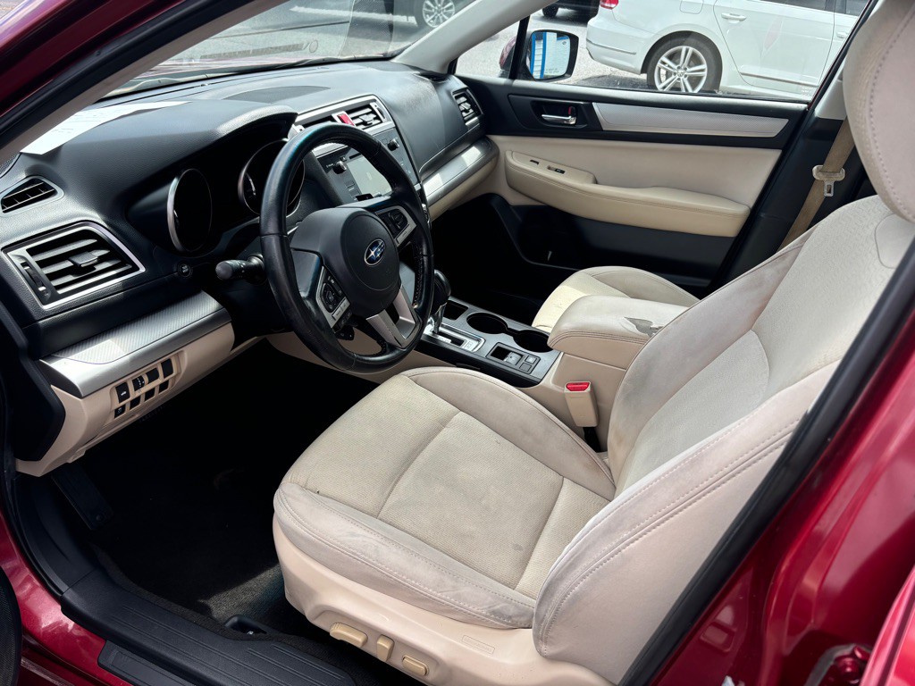 2016 Subaru Legacy Image 7