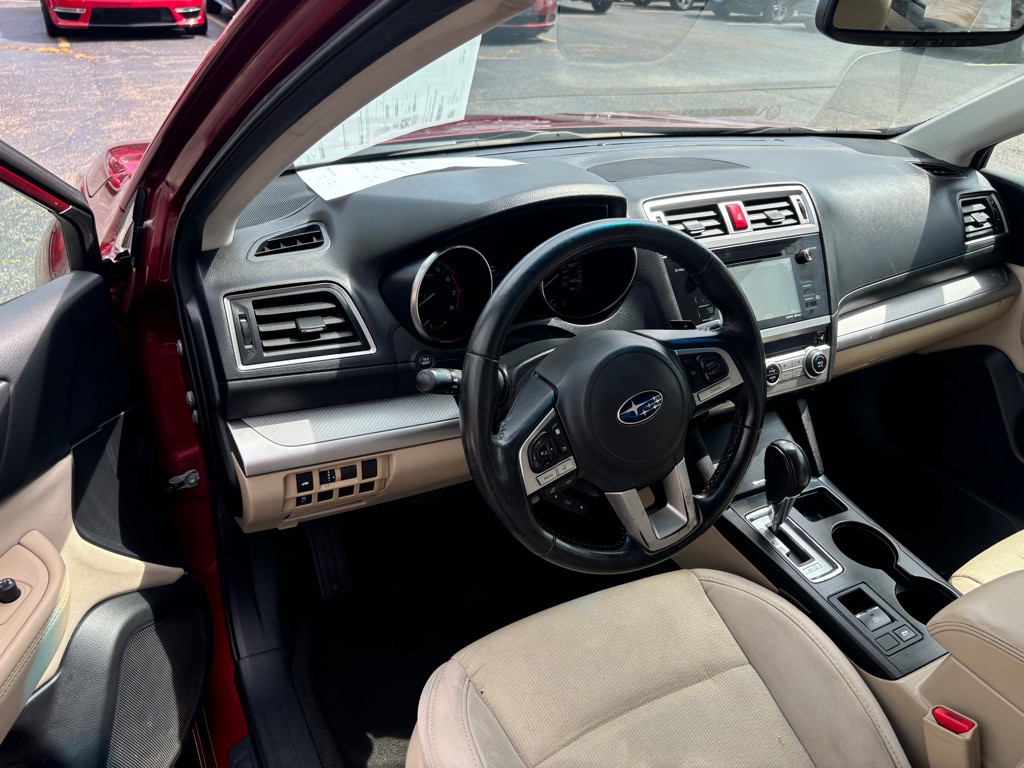 2016 Subaru Legacy Image 8