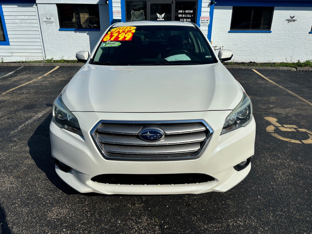 2015 Subaru Legacy Image 2