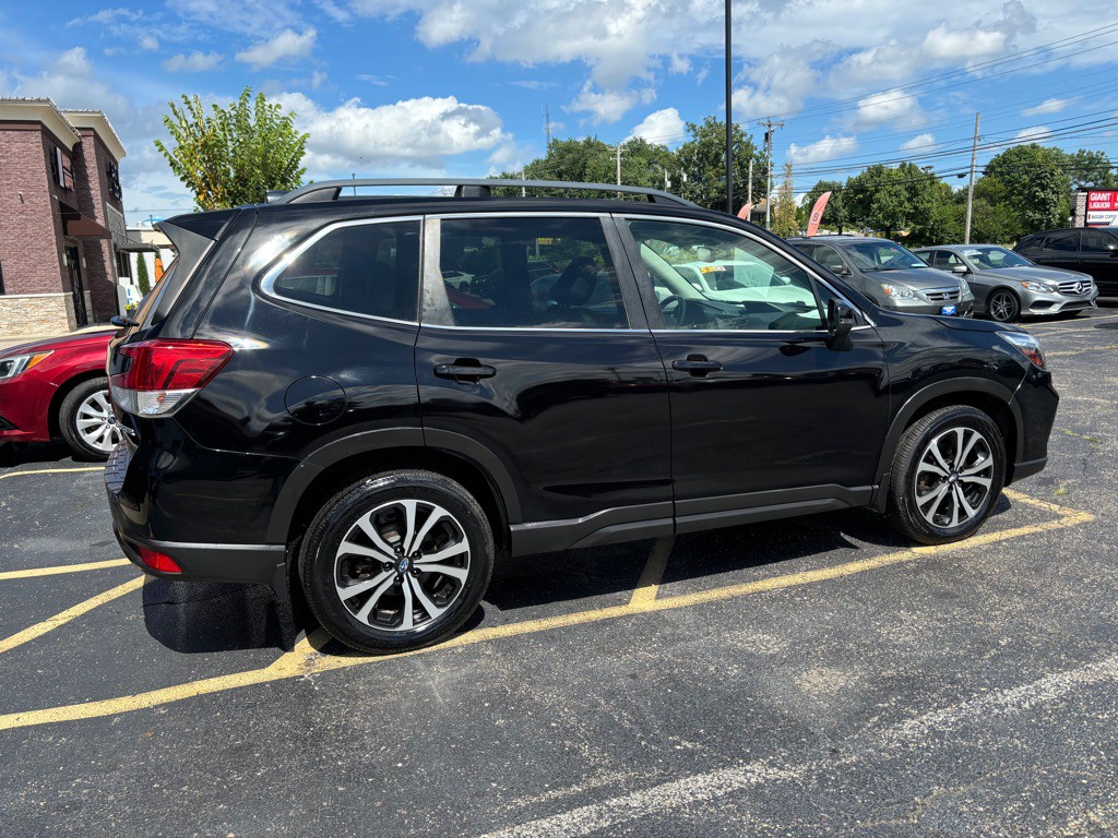 2019 Subaru Forester Image 4