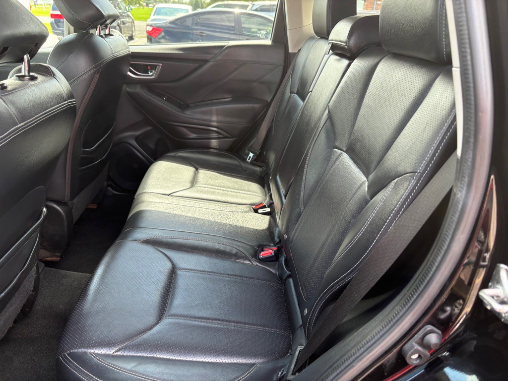 2019 Subaru Forester Image 10