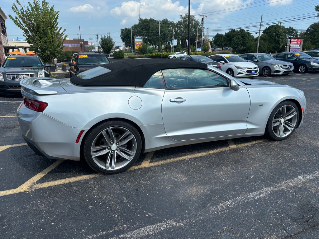 2017 Chevrolet Camaro Image 4