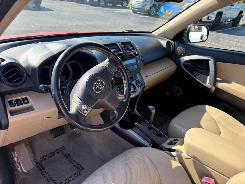 2010 Toyota Rav4 Image 8
