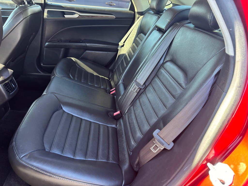 2014 Ford Fusion Image 10