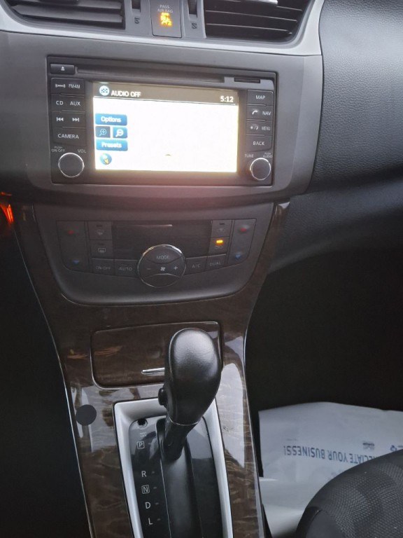 2013 Nissan Sentra Image 8
