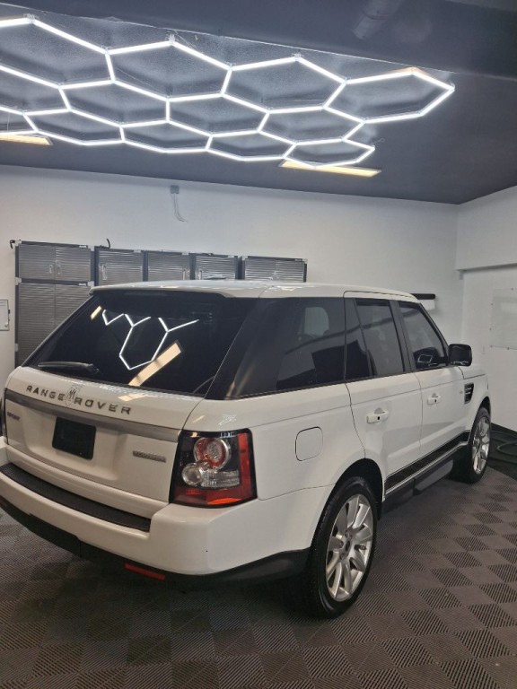 2013 Land Rover Range Rover Sport Image 2