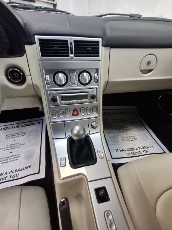 2006 Chrysler Crossfire Image 5