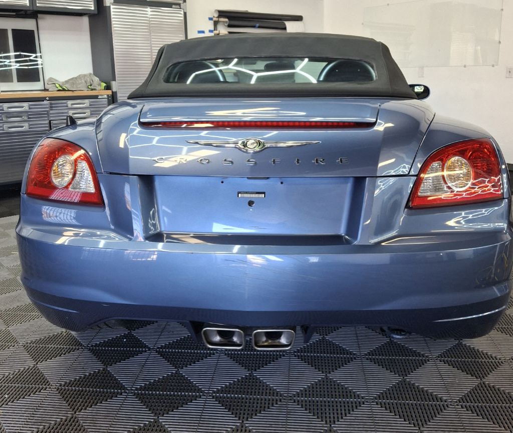 2006 Chrysler Crossfire Image 6