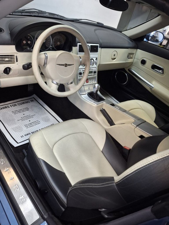 2006 Chrysler Crossfire Image 13