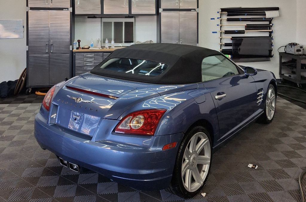 2006 Chrysler Crossfire Image 16