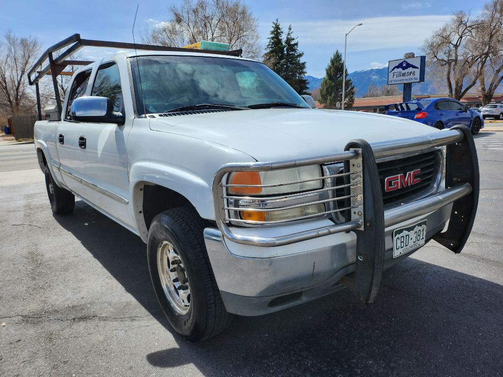 2002 GMC Sierra 1500 Image 2