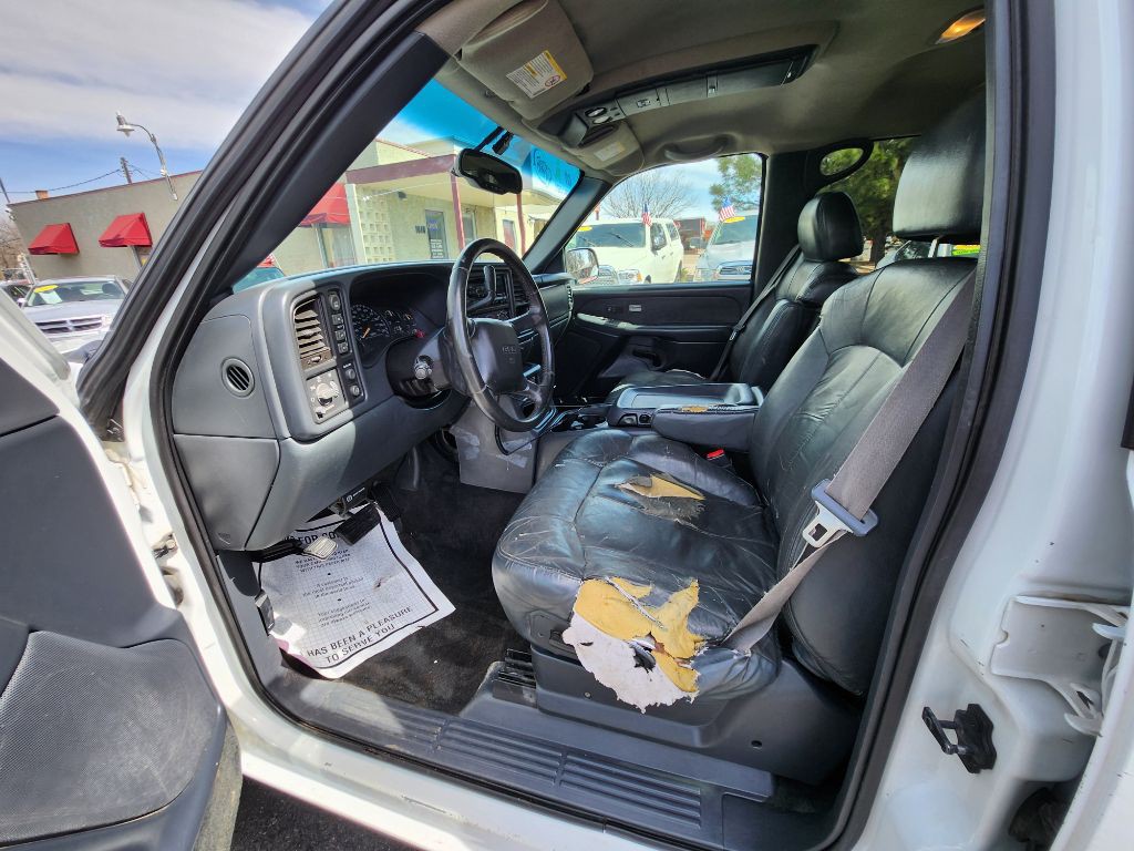 2002 GMC Sierra 1500 Image 8
