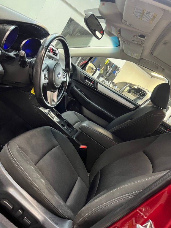 2016 Subaru Legacy Image 7