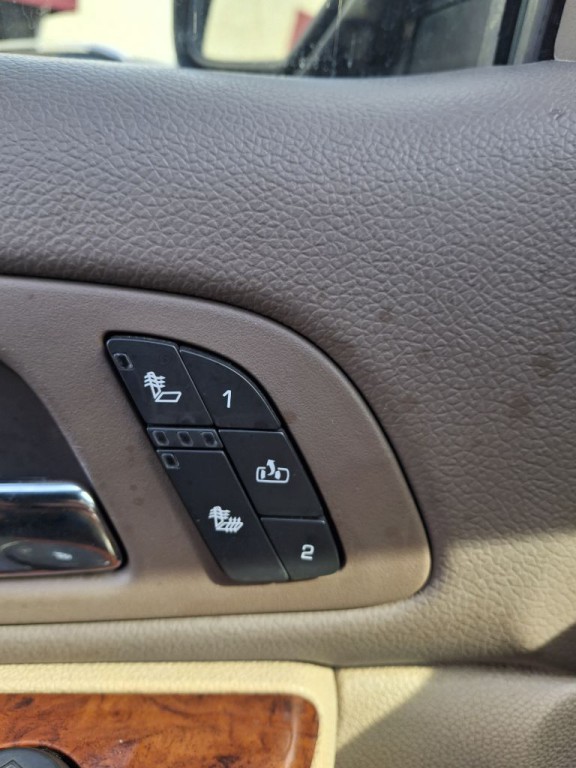 2011 GMC Yukon Image 14