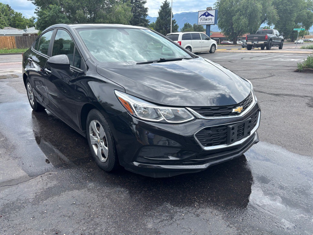 2017 Chevrolet Cruze Image 3
