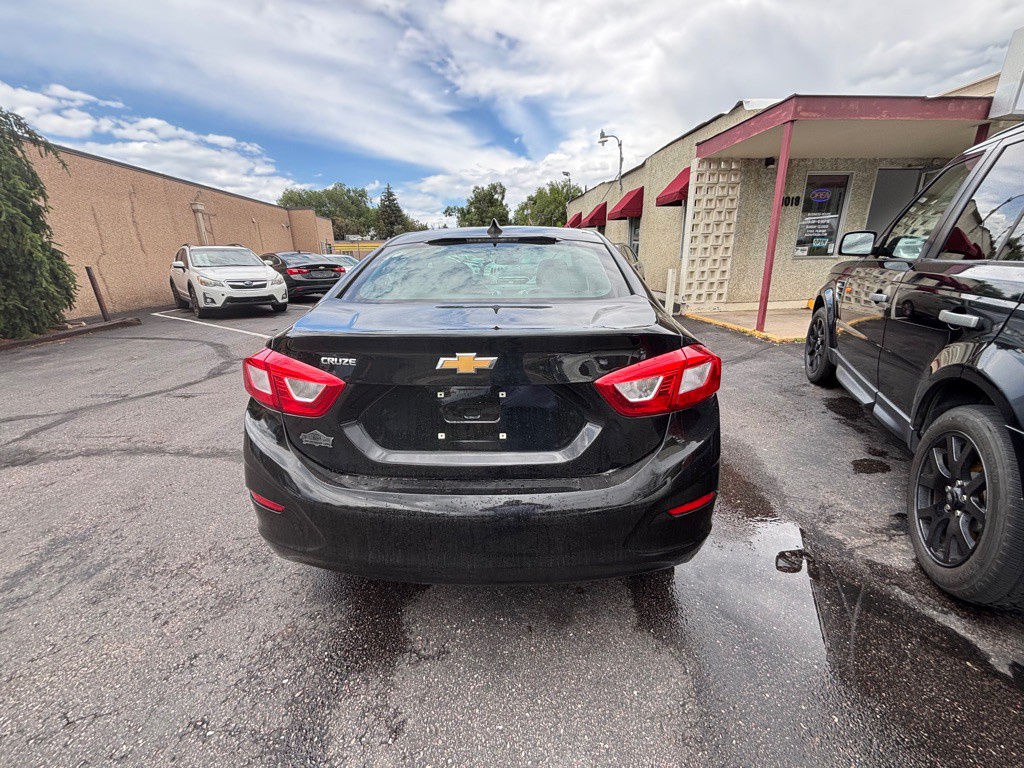 2017 Chevrolet Cruze Image 7