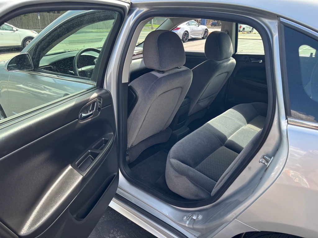 2013 Chevrolet Impala Image 6