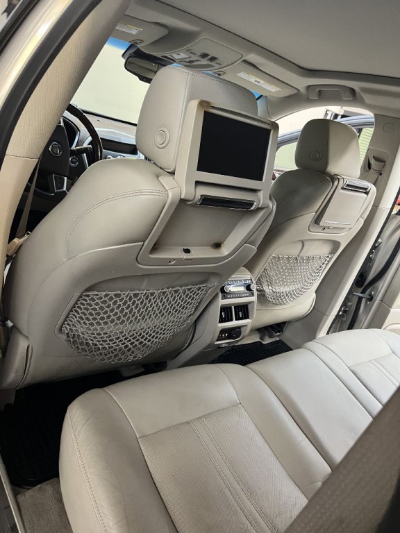 2011 Cadillac SRX Image 14