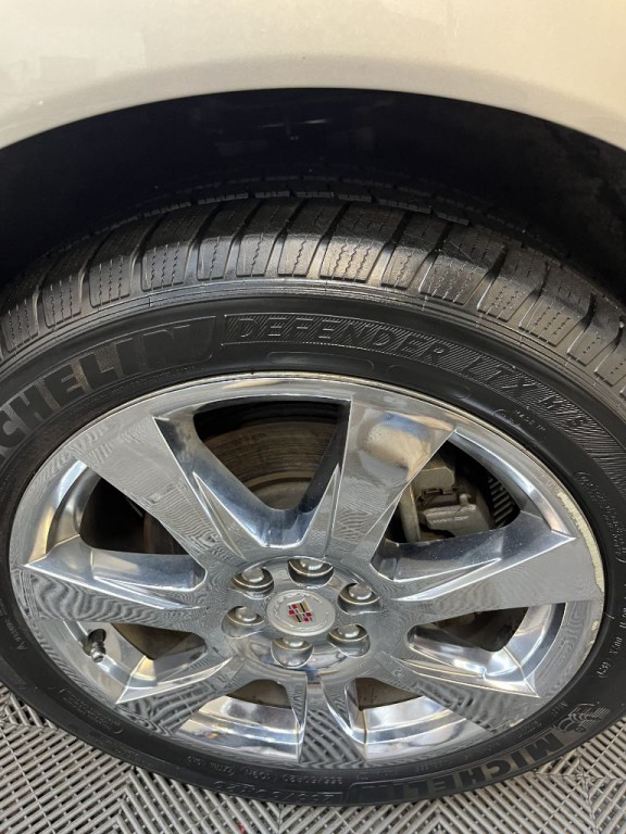 2011 Cadillac SRX Image 7