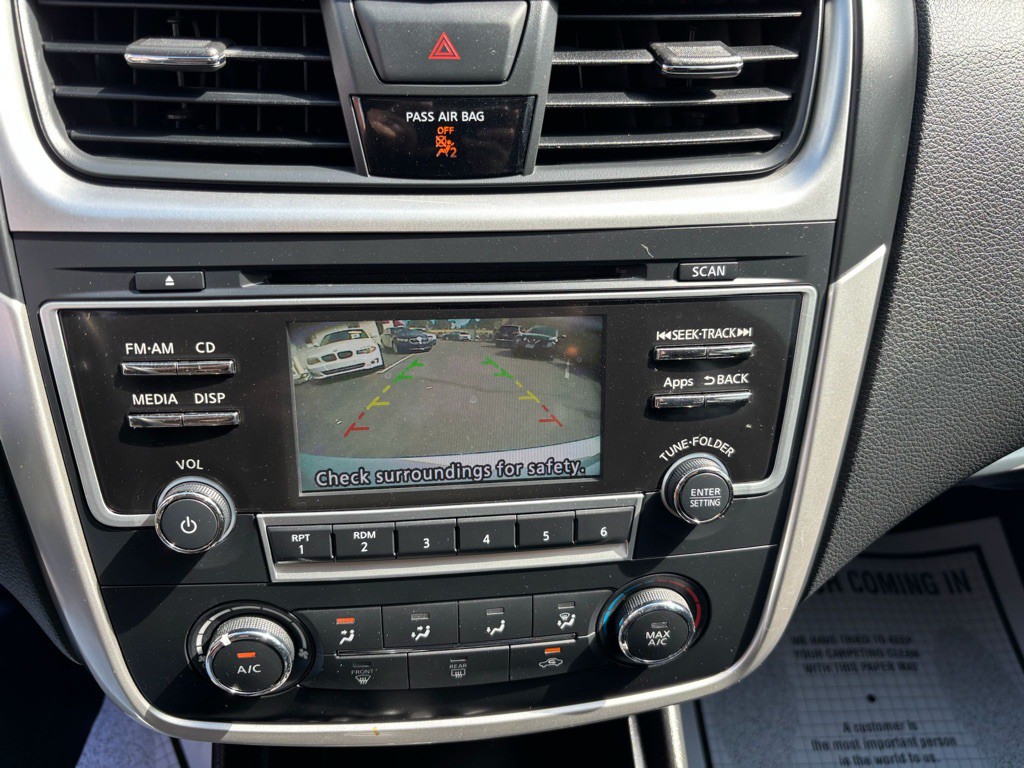2016 Nissan Altima Image 4