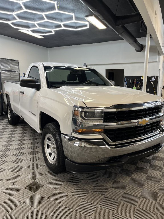 2016 Chevrolet Silverado 1500 Image 2
