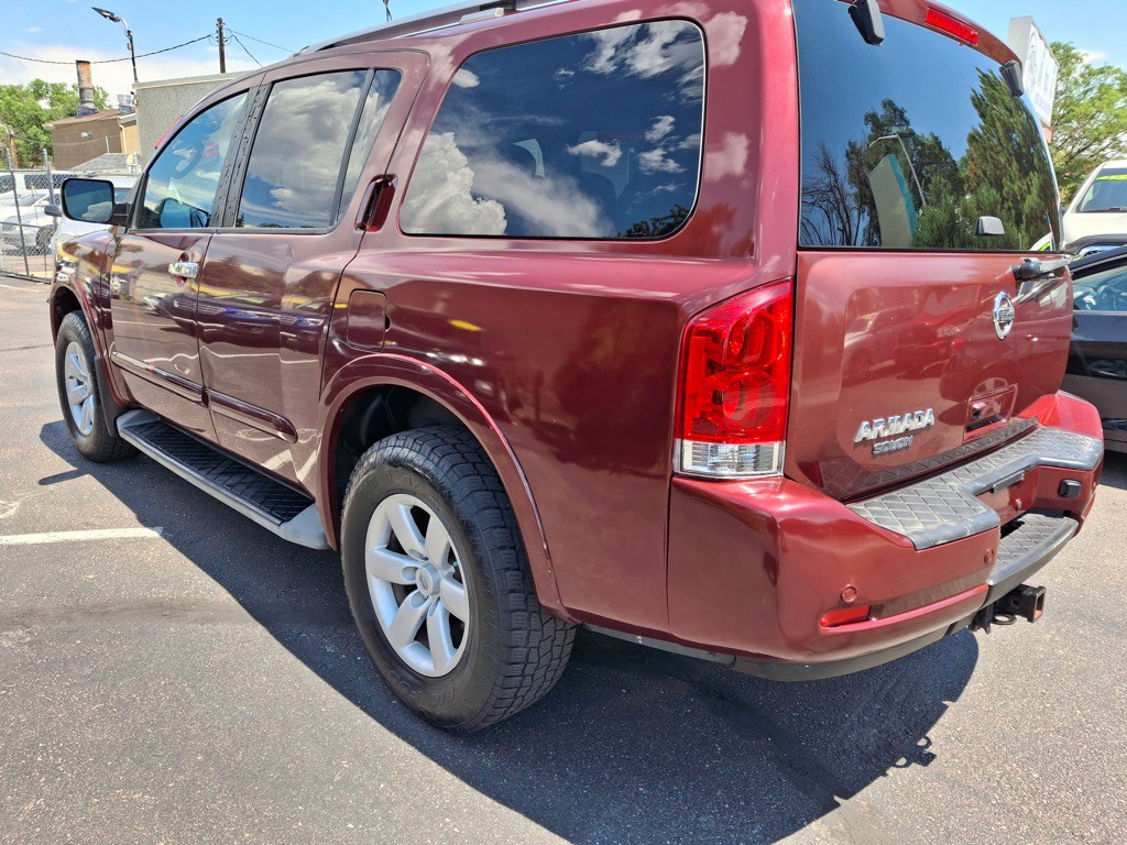 2011 Nissan Armada Image 12