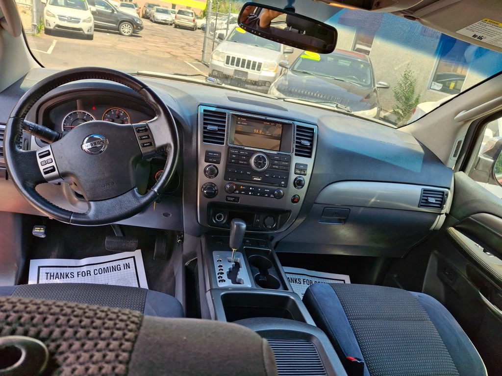2011 Nissan Armada Image 7
