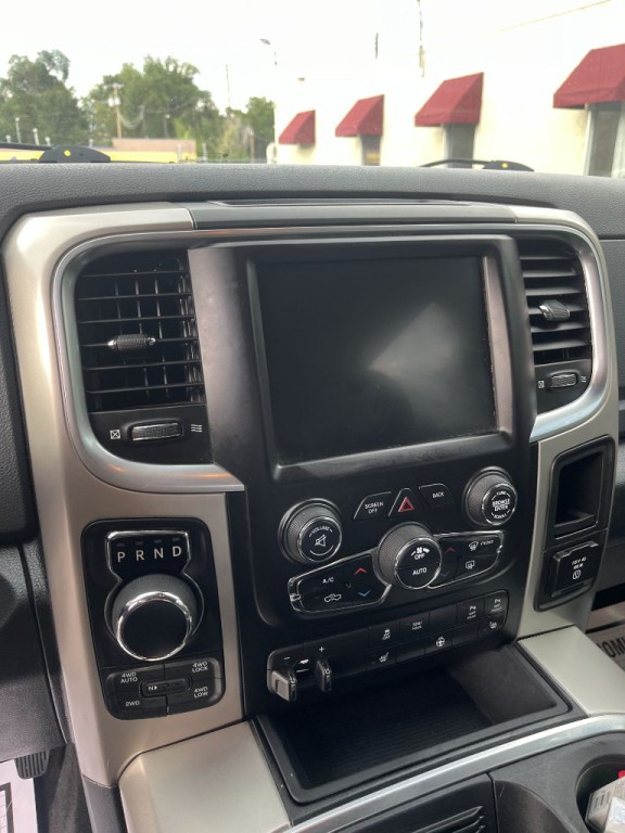 2017 RAM 1500 Image 7