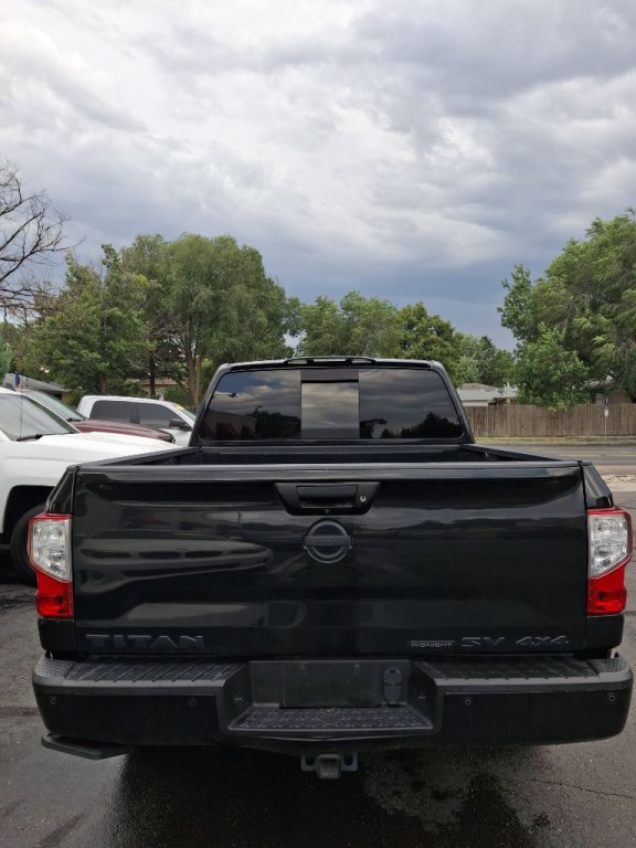 2019 Nissan Titan Image 7